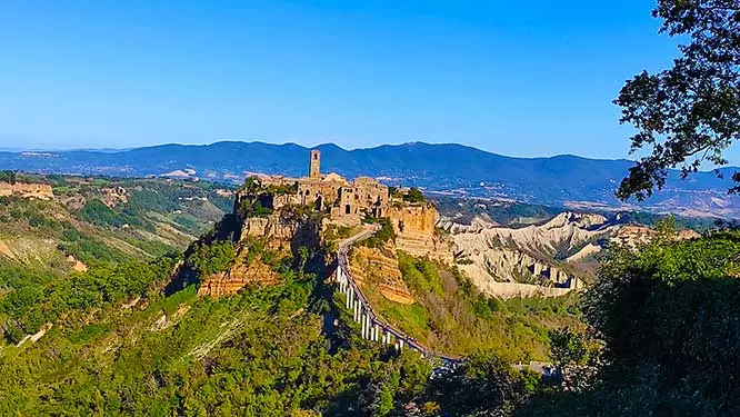 civita di bagnoregio