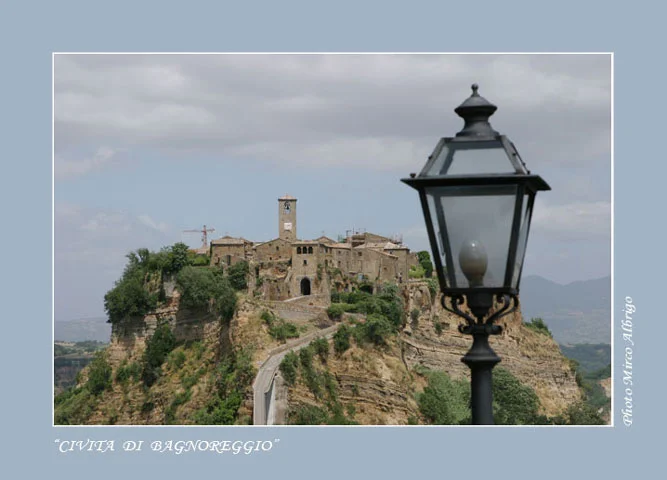 foto di civita di bagnoregio