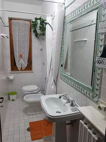 bathroom with floor shower